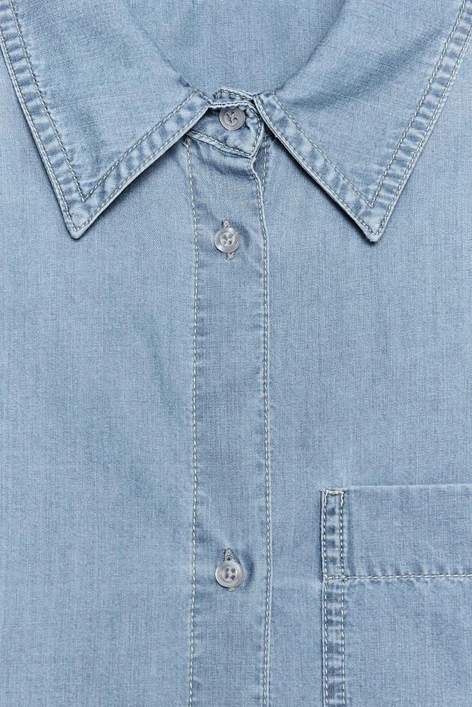 CHEMISE COURTE EN JEAN TRF