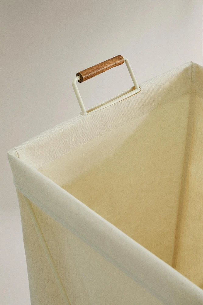 CORBEILLE À LINGE PLIABLE