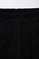 PANTALON EN MAILLE AU CROCHET AVEC DENTELLE