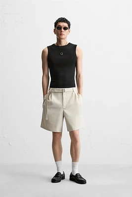PLEATED BERMUDA SHORTS WITH BELT
