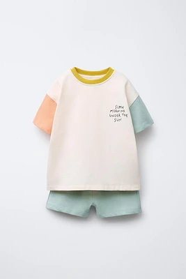 COLOR BLOCK JOGGING T-SHIRT AND BERMUDA SET