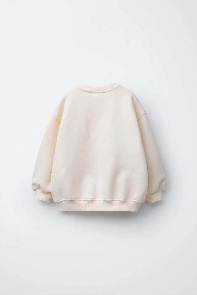 BEAR PRINT SWEATSHIRT