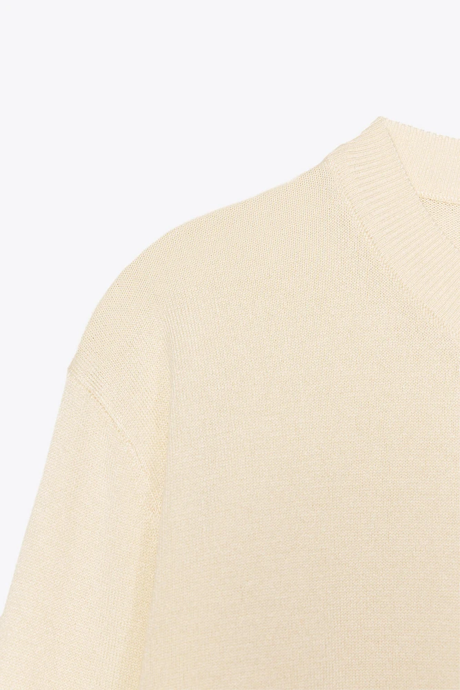 PULL BASIQUE EN MAILLE