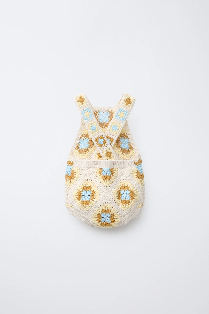 BARBOTEUSE EN MAILLE CROCHET À FLEURS