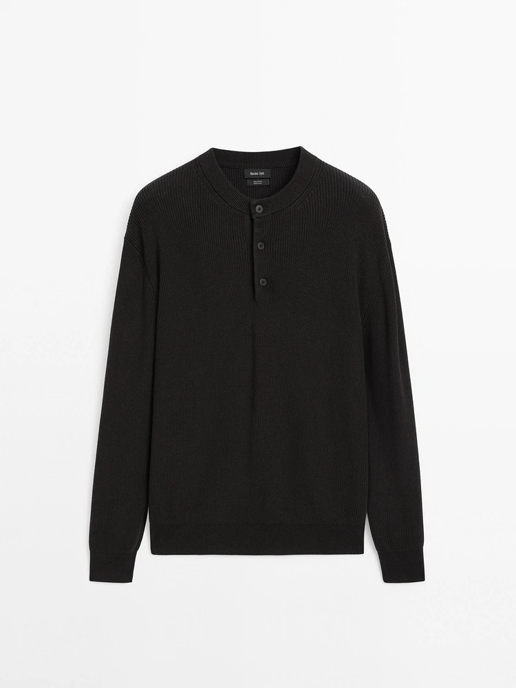 Pull en maille de coton à col boutonné