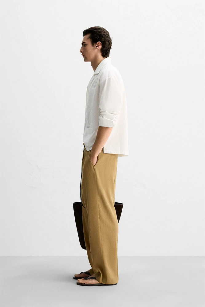 COTTON - LINEN TUCKED SHIRT