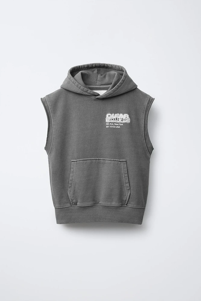 GILET SWEAT À CAPUCHE