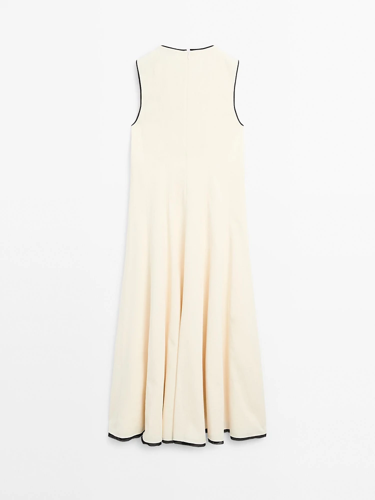 Flounce dress with contrast trims