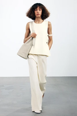 BUTTONED KNIT VEST