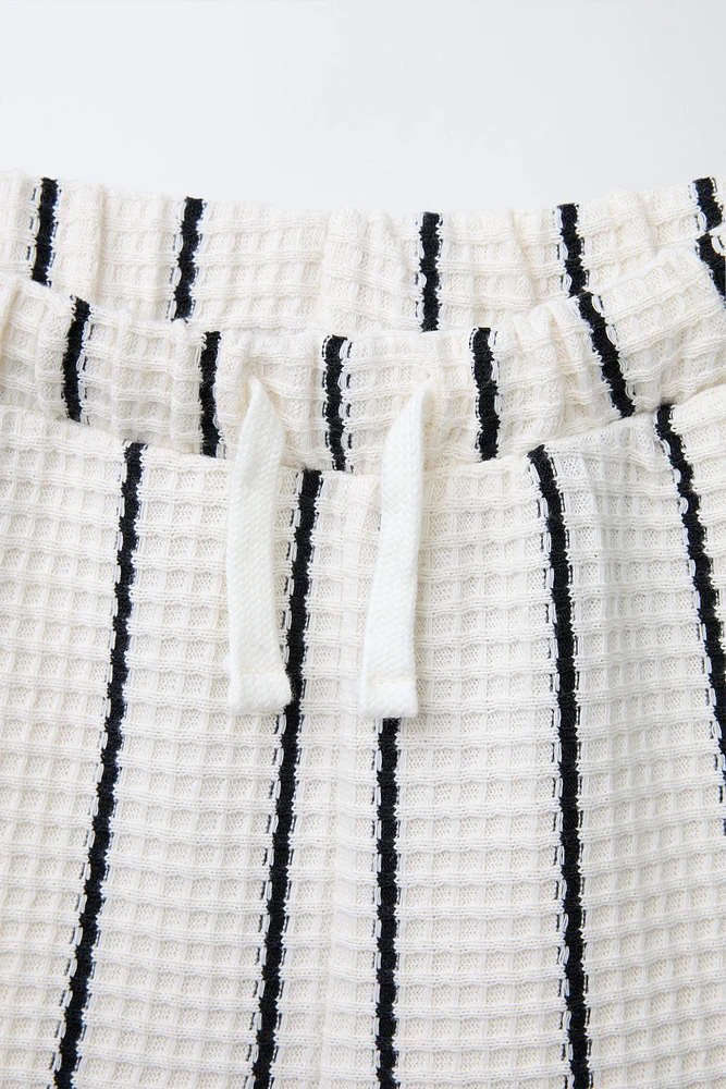 SHORT EN MAILLE CROCHET À RAYURES