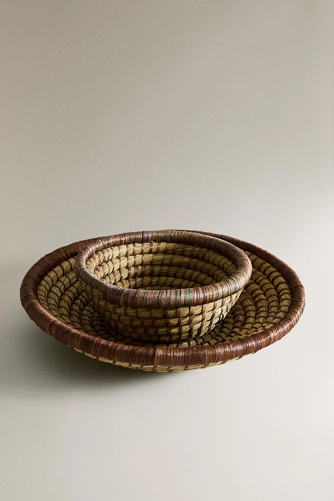 ROUND BRAIDED BASKET