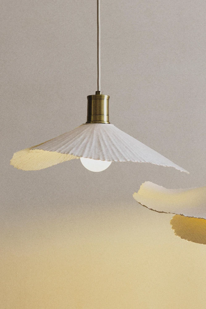 LAMPE SUSPENSION MOYENNE