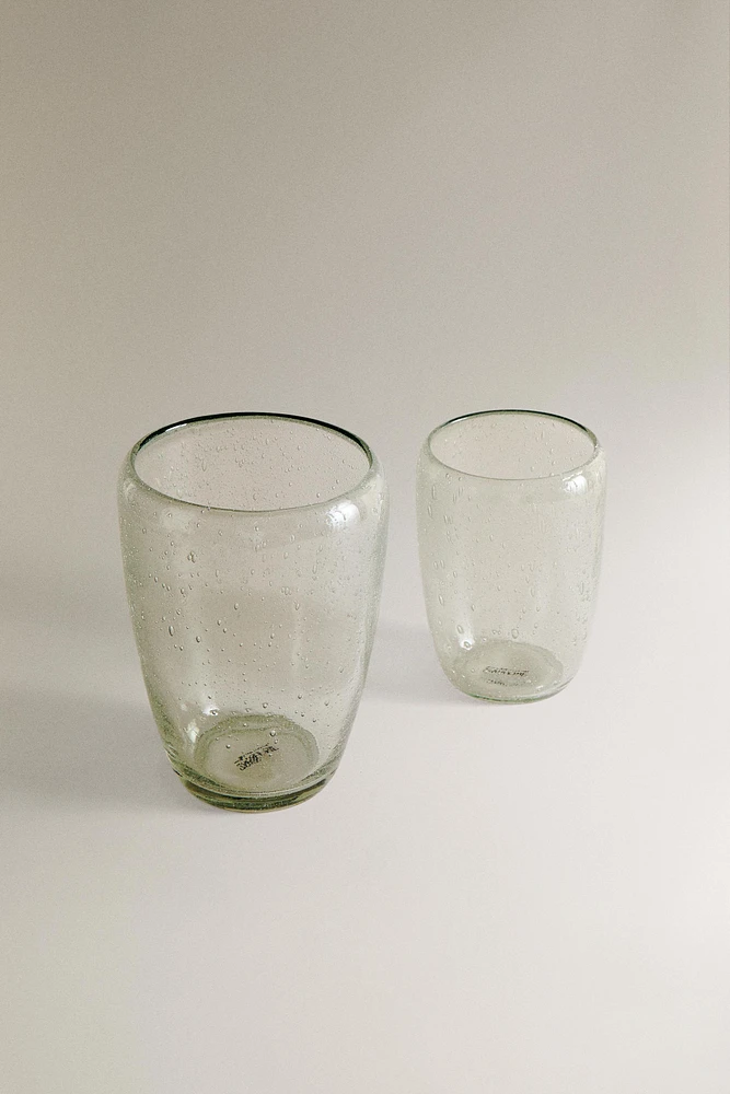 GLASS VASE