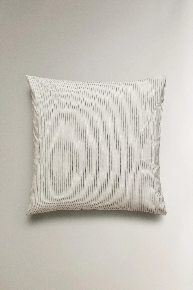 REVERSIBLE STRIPED PILLOWCASE