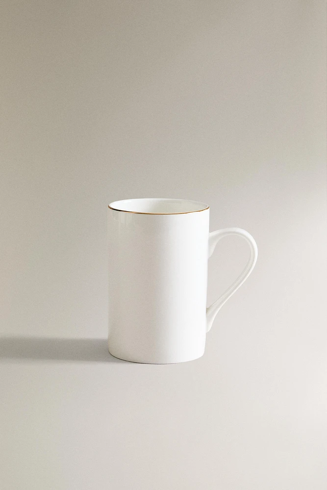 TASSE PORCELAINE BONE CHINA BORD