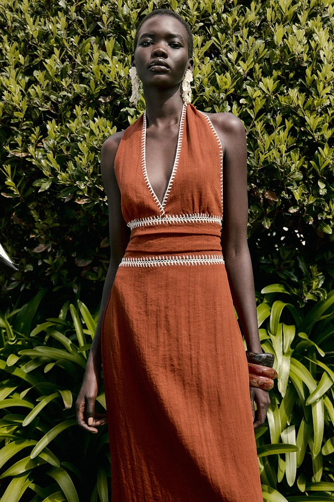 ROBE MI-LONGUE BRODÉE