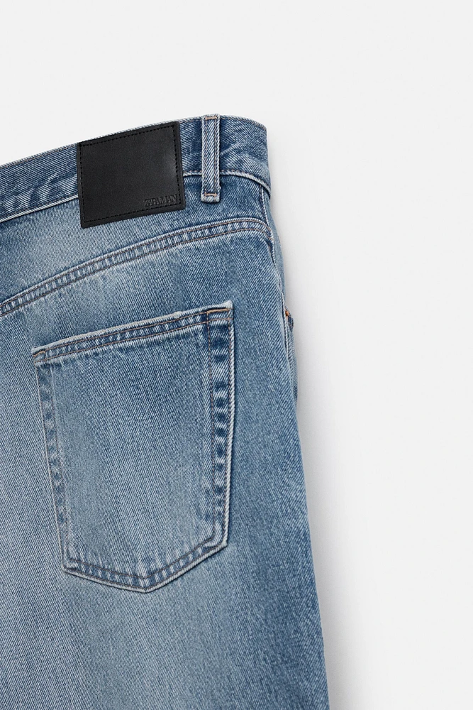FLARE FIT BAGGY JEANS