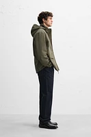 LIGHTWEIGHT WIND-RESISTANT PARKA