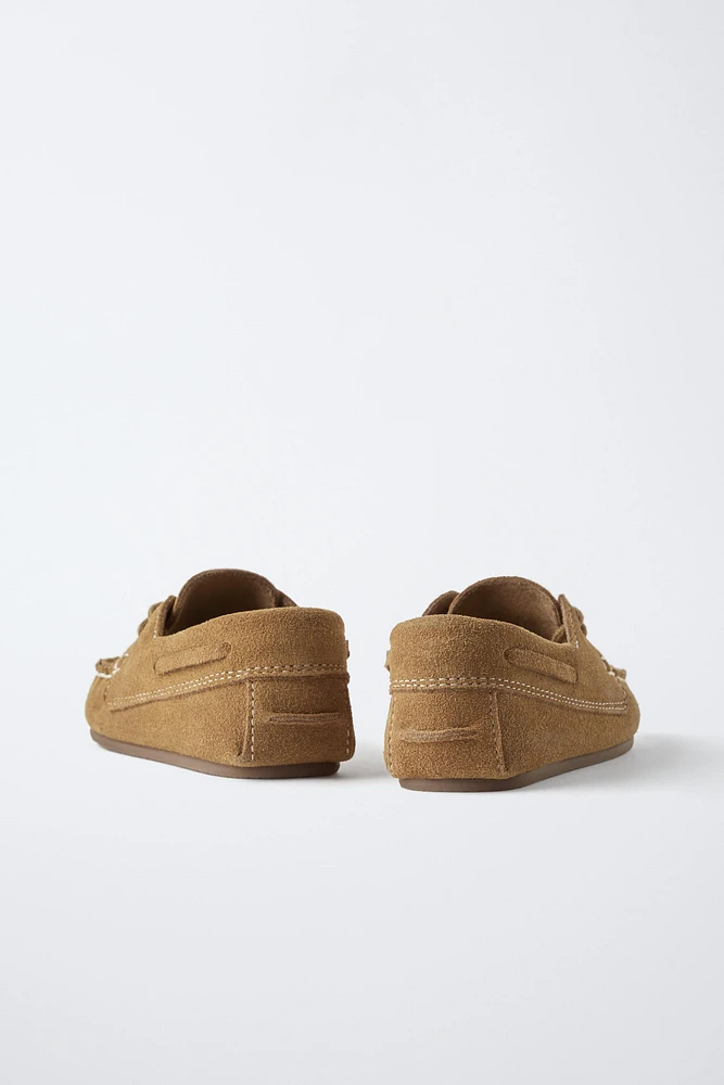 LEATHER LOAFERS