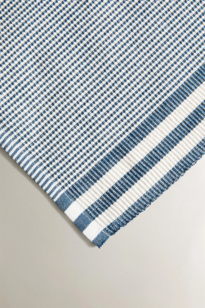 STRIPED INDIVIDUAL TABLECLOTH (PACK OF 2)