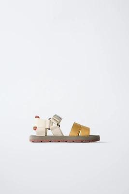 COLOR TECHNICAL SANDALS