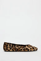 BALLERINES EN CUIR À IMPRIMÉ ANIMALIER
