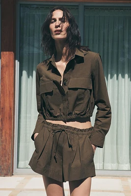 CHEMISE COURTE AVEC POCHES COLLECTION ZW