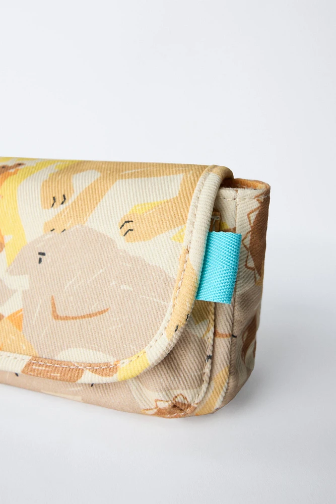 ANIMAL PRINT PENCIL CASE