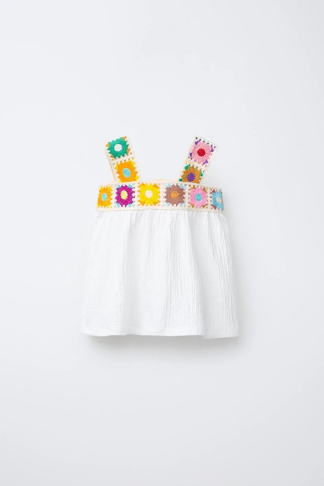 T-SHIRT TEXTURÉ CROCHET