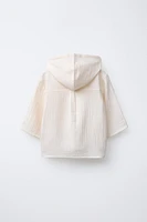 TEXTURED HOODED SHIRT
