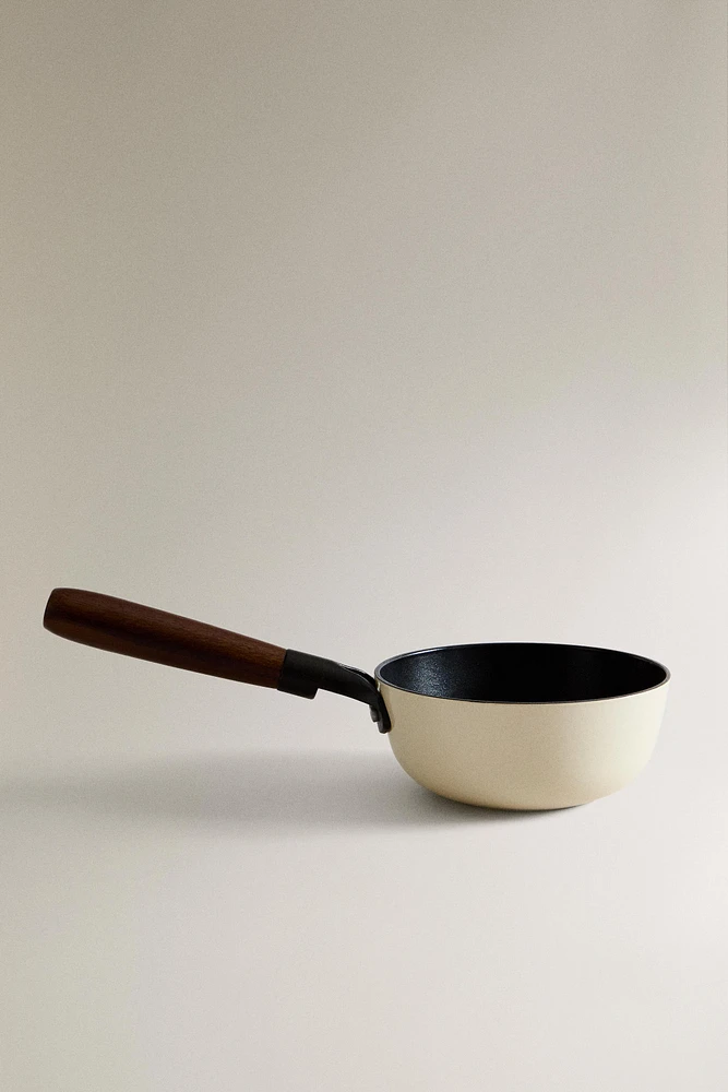 IRON CASSEROLE POT