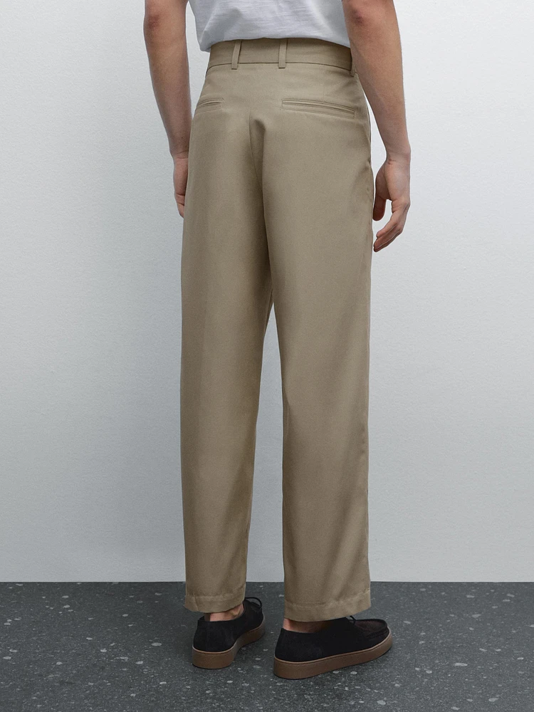 Relaxed-fit trousers with dart detail