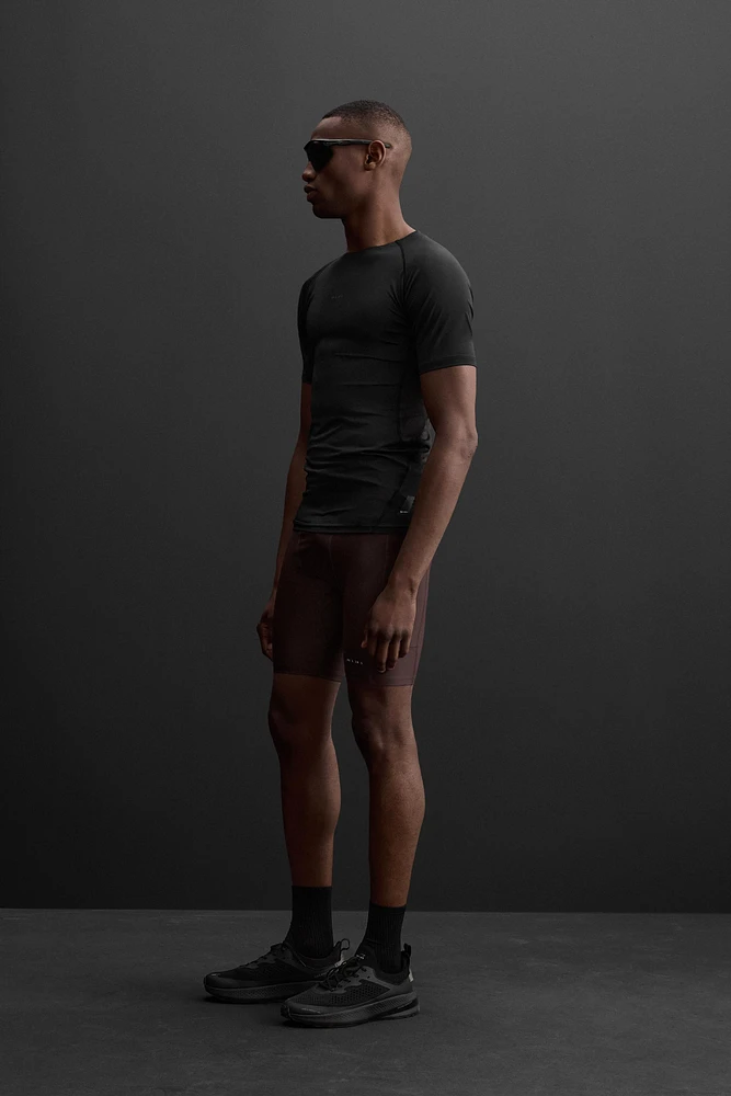 COMPRESSION TECHNICAL T-SHIRT