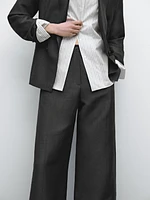 Pantalon large et fluide coutures apparentes