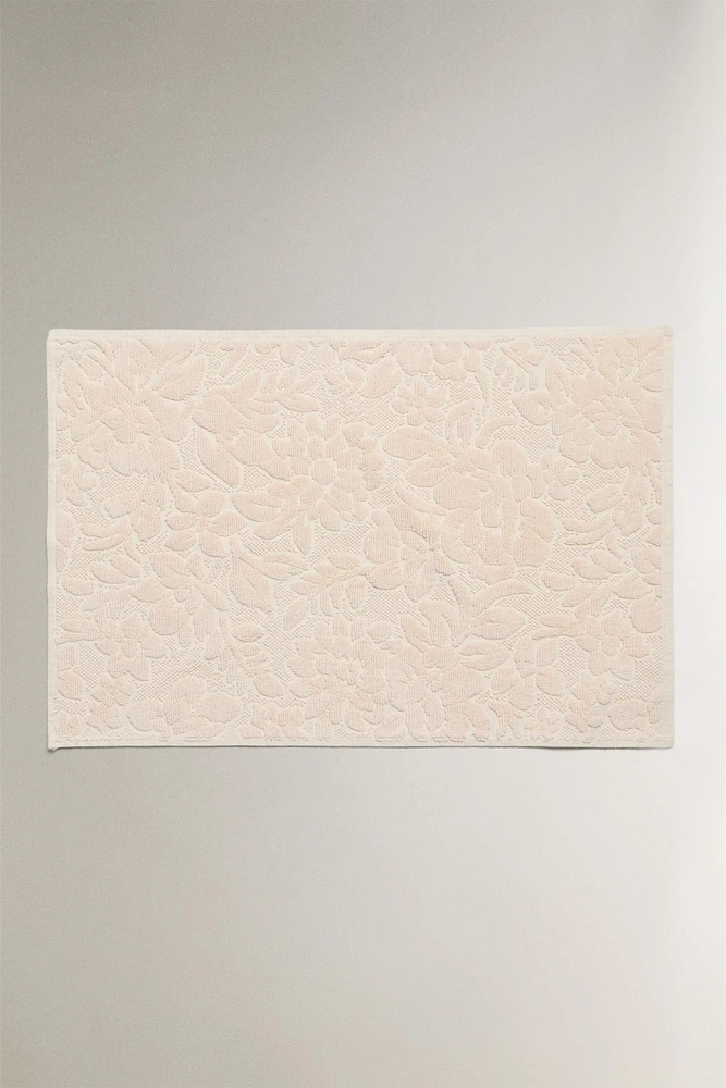 TAPIS DE BAIN JACQUARD FLORAL
