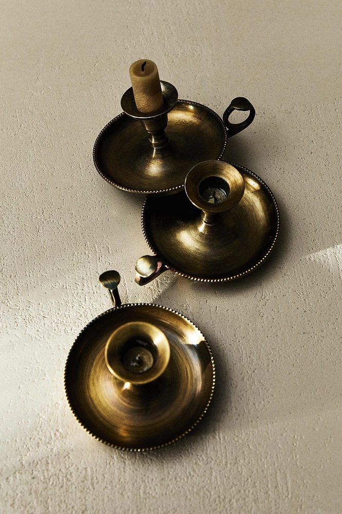 GOLDEN CANDLESTICK