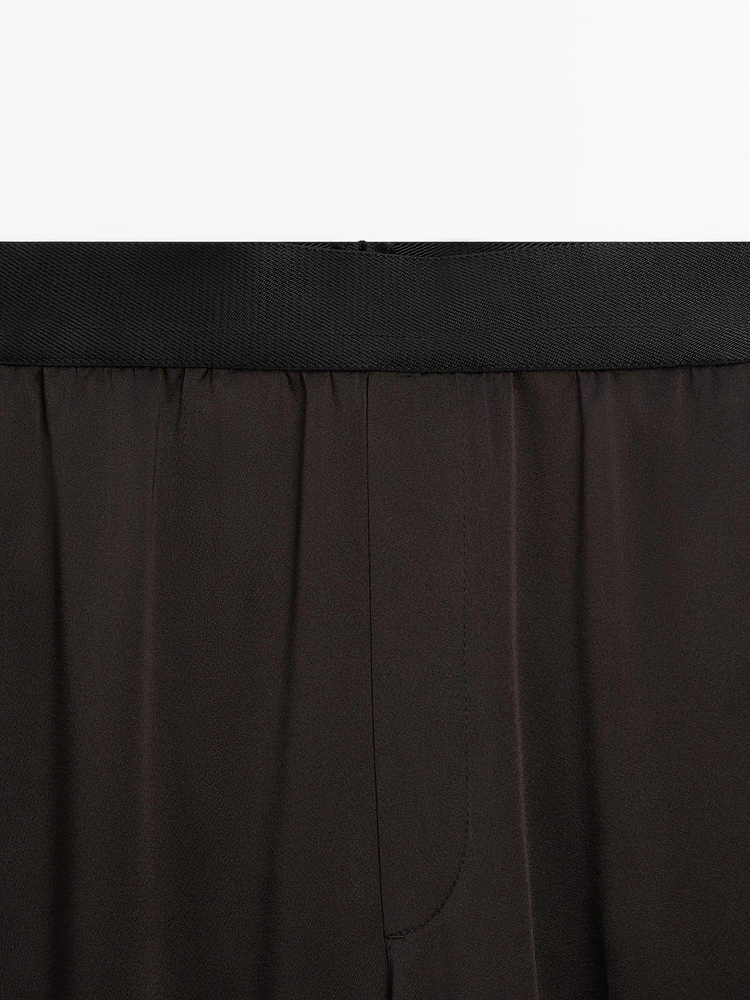 Pantalon large satiné