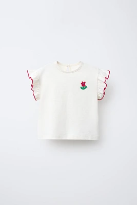 FLOWER APPLIQUÉ T-SHIRT