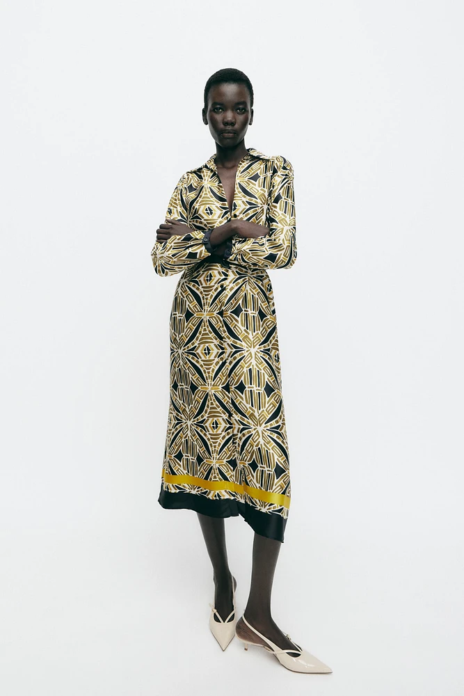 BELTED PRINTED DRESS