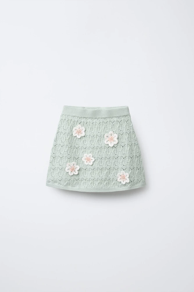 BEADED FLORAL KNIT SKIRT
