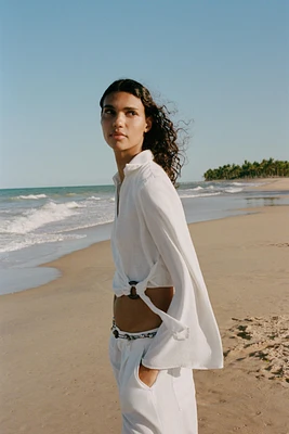 RUSTIC BUCKLE TOP