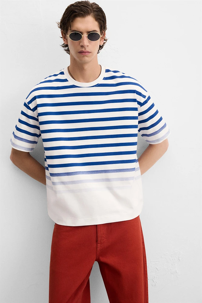 STRIPED T-SHIRT