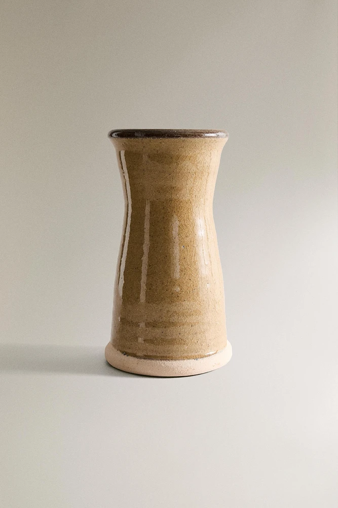 TERRACOTTA CYLINDRICAL VASE