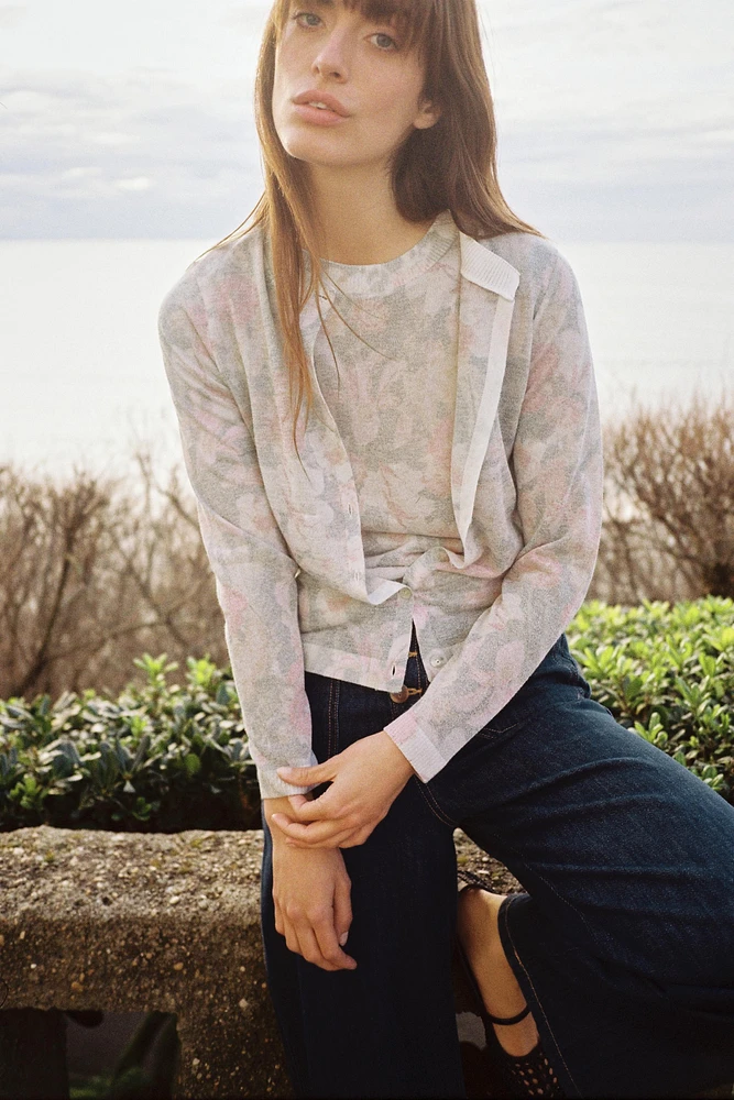 GILET EN MAILLE À IMPRIMÉ FLEURI