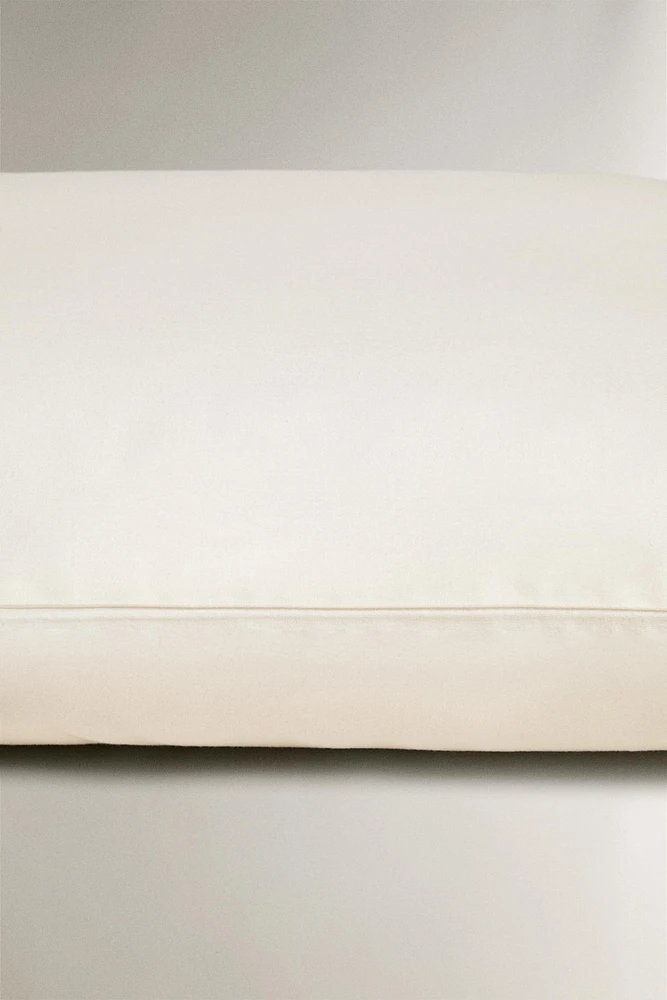 TAIE D’OREILLER ENFANT OURLETS