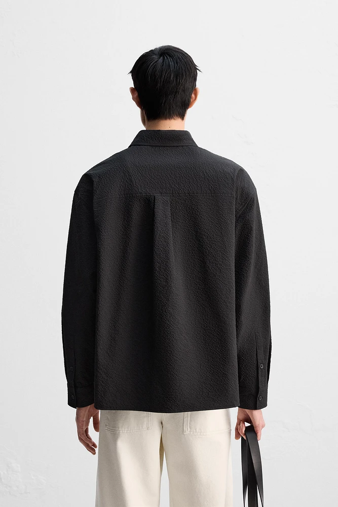 RELAXED FIT SEERSUCKER SHIRT