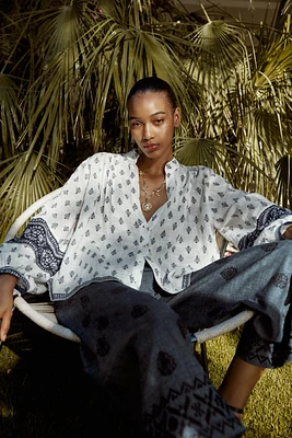 BLOUSE IMPRIMÉE À MANCHES BOUFFANTES