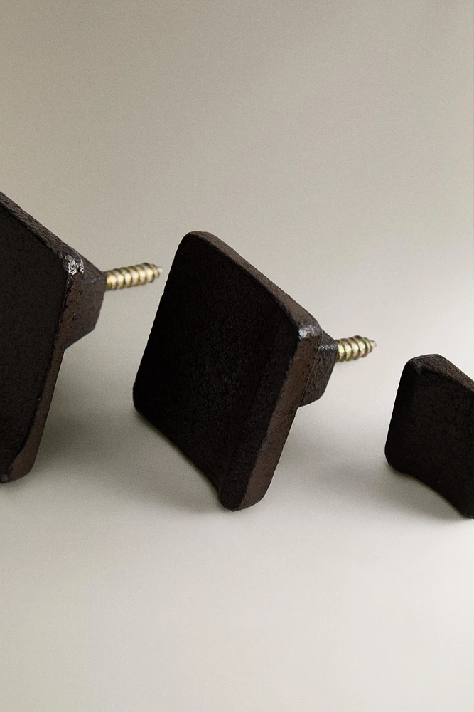 IRON HOOKS