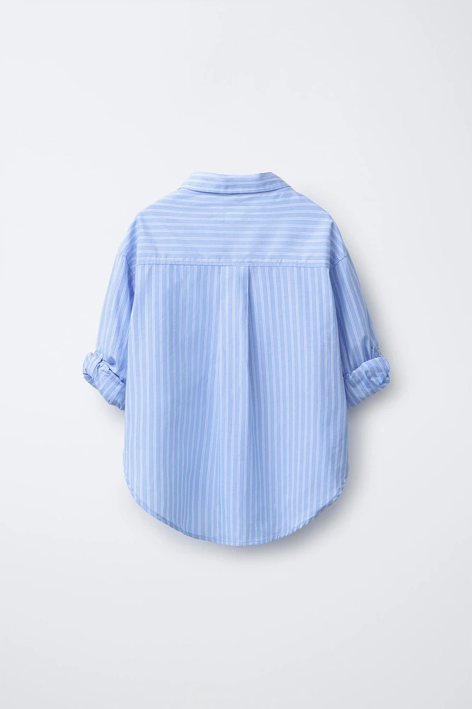 PACK CHEMISE OXFORD RAYÉE AVEC T-SHIRT EN RÉSILLE