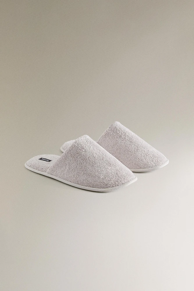 TERRY SLIPPERS